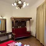 Luxurious Arabesque 3Br Apt In Downtown - Mint Stays 7